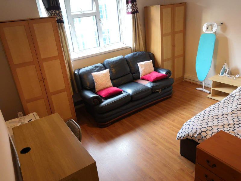 Flat Harrison Street in Greater London