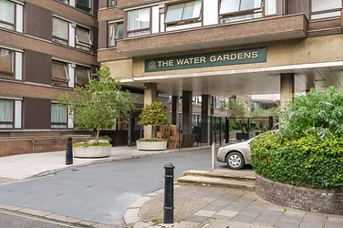Flat Norfolk Crescent in City of Westminster