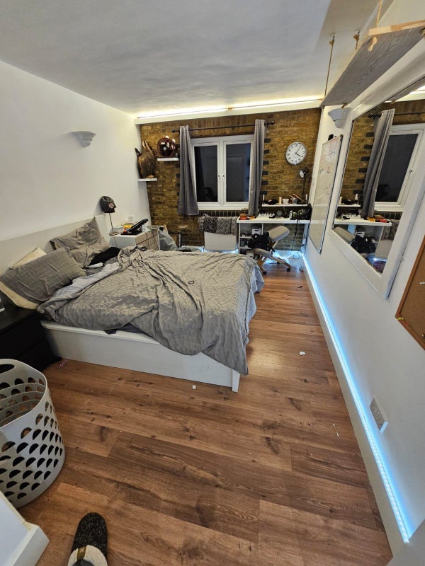 Room Hopewell Street in Greater London