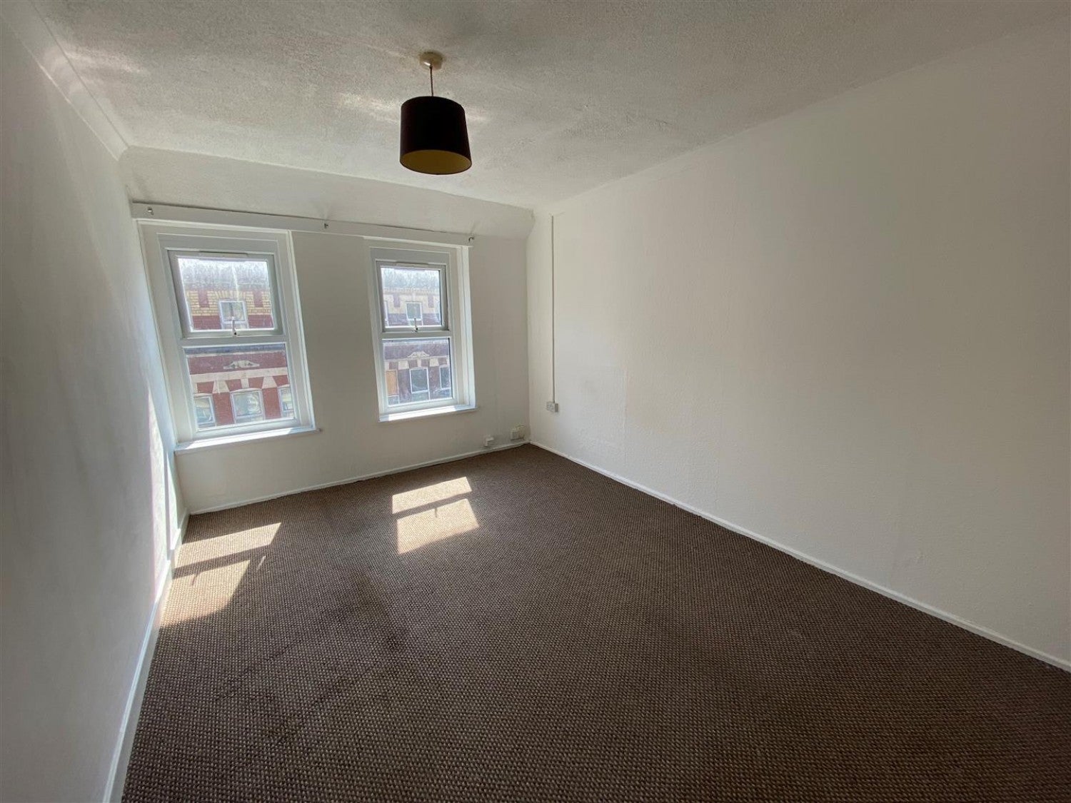 Flat Holton Road in Barry