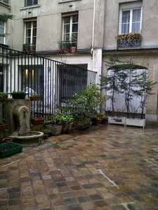 Flat Rue Oberkampf in Paris