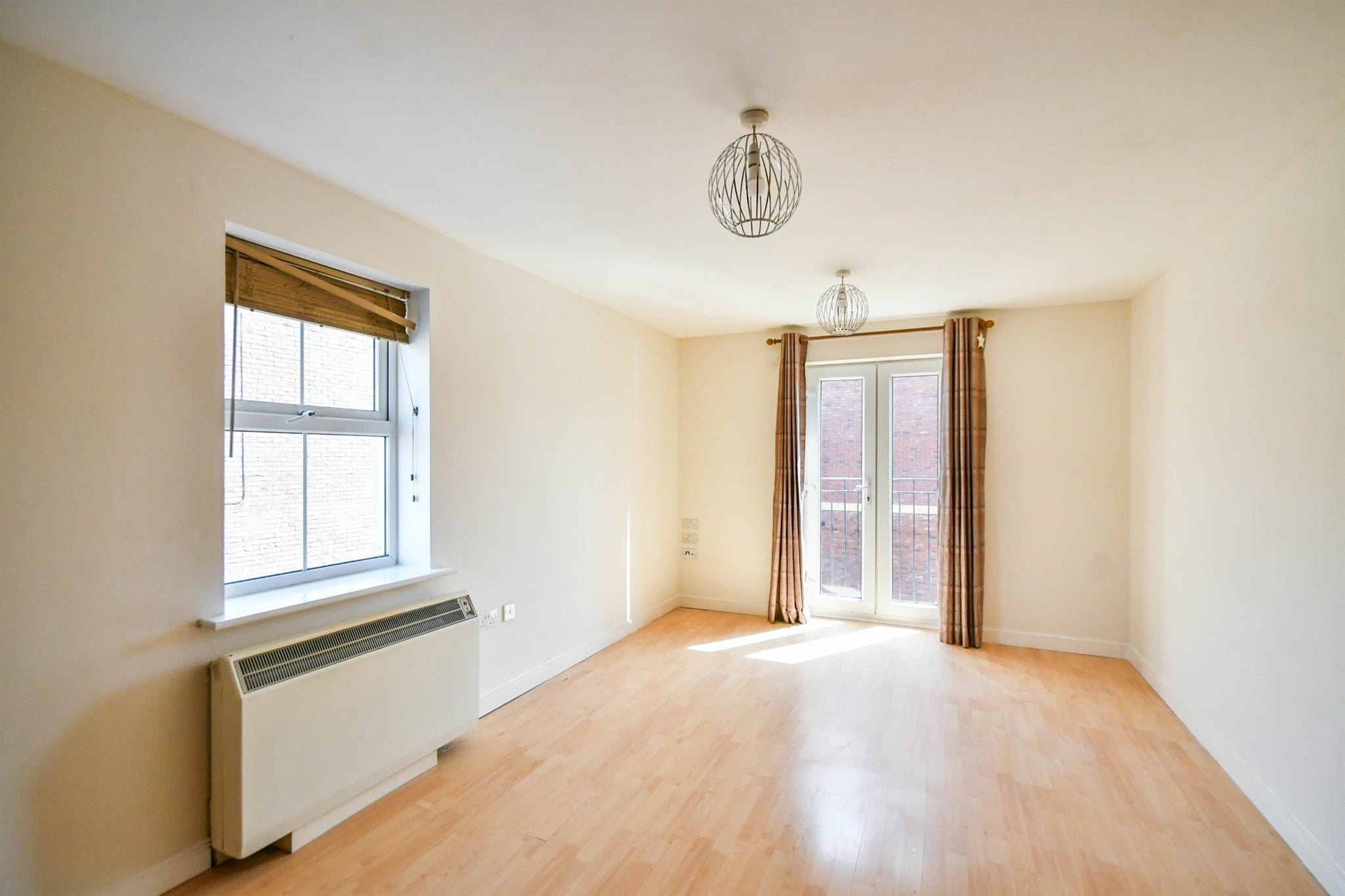 Flat Mazurek Way in Blunsdon St Andrew