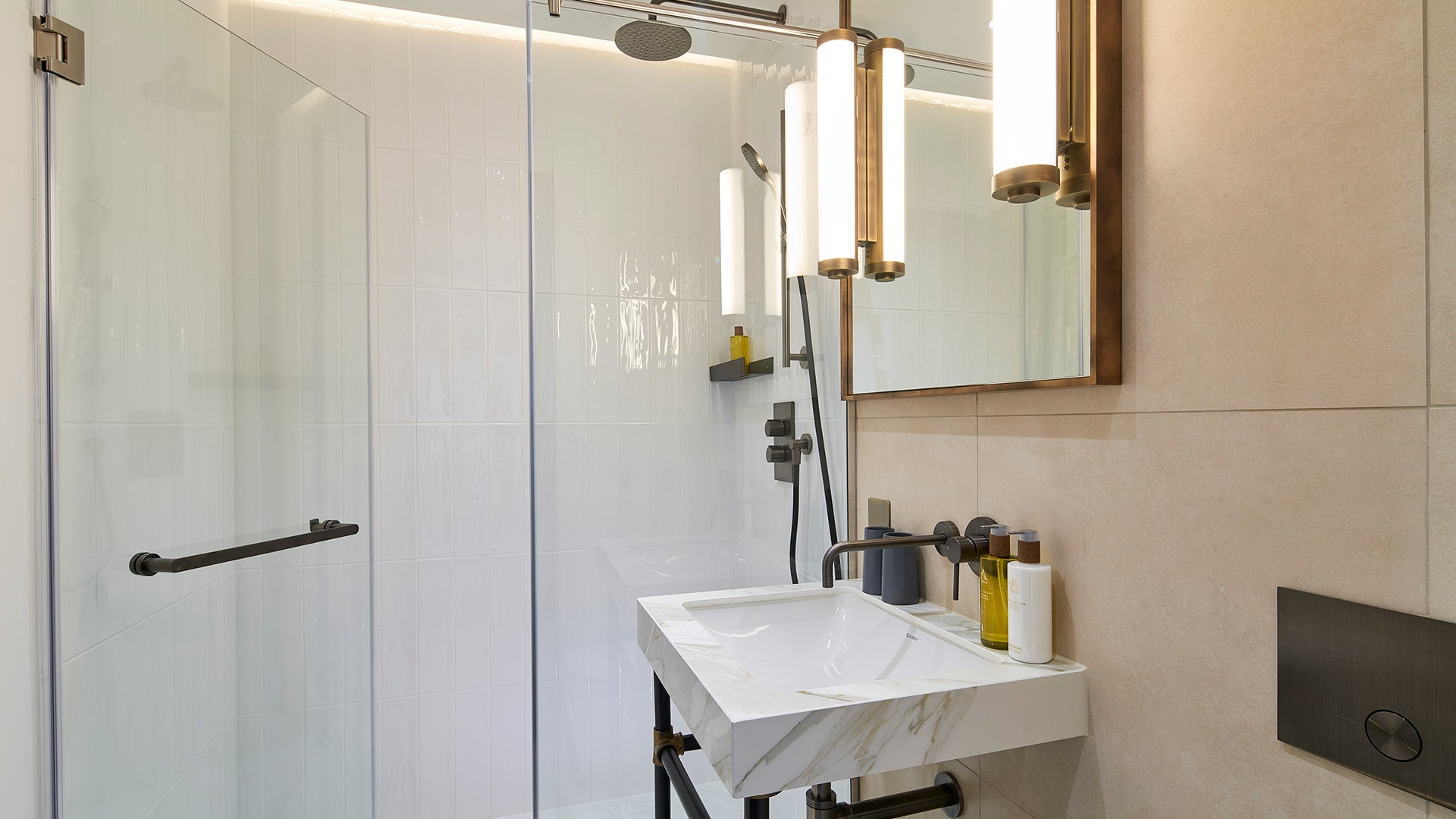 Flat Lexham Gardens in Greater London