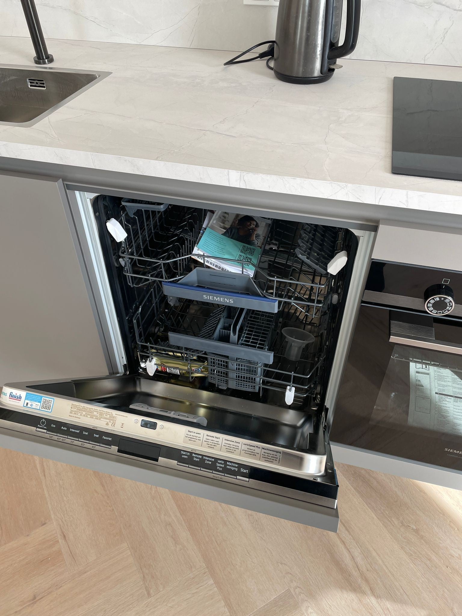 Appartement te huur: Torenring 8A, 'S-Heer Arendskerke