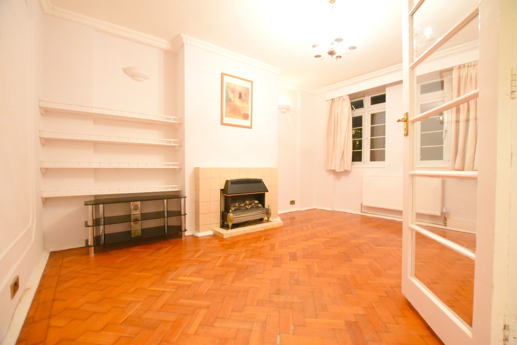 Flat Allitsen Road in City of Westminster