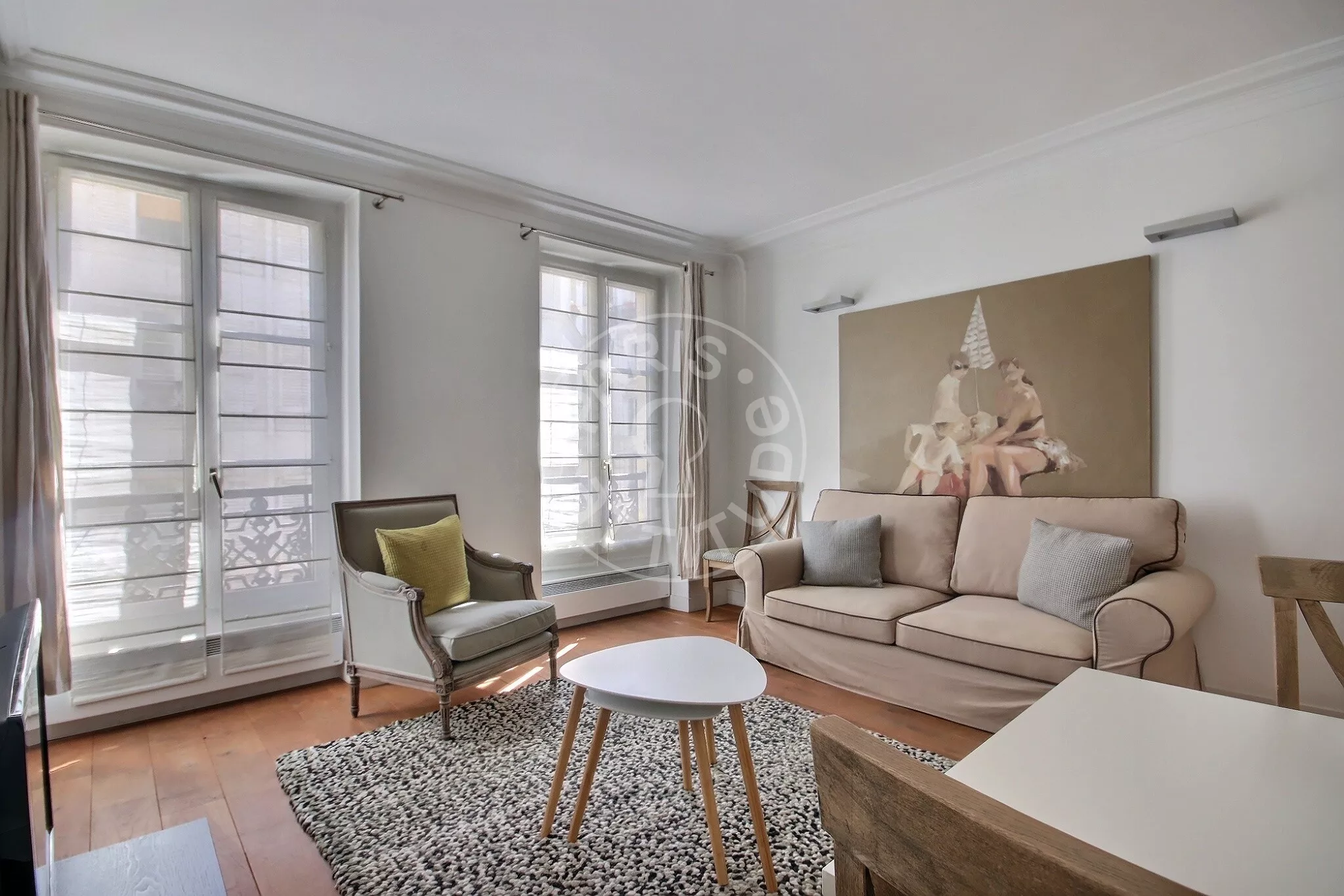 Appartement Rue Yvonne Le Tac à Paris