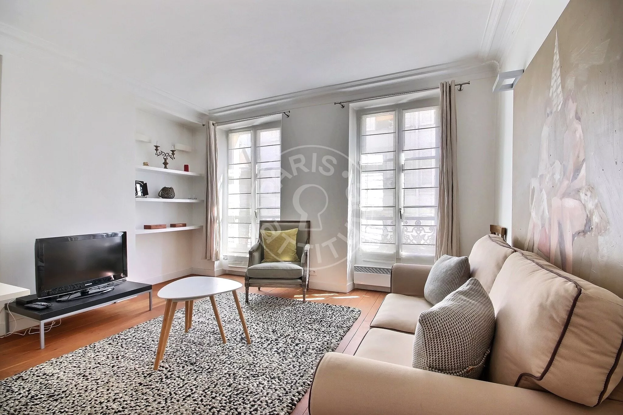 Appartement Rue Yvonne Le Tac à Paris