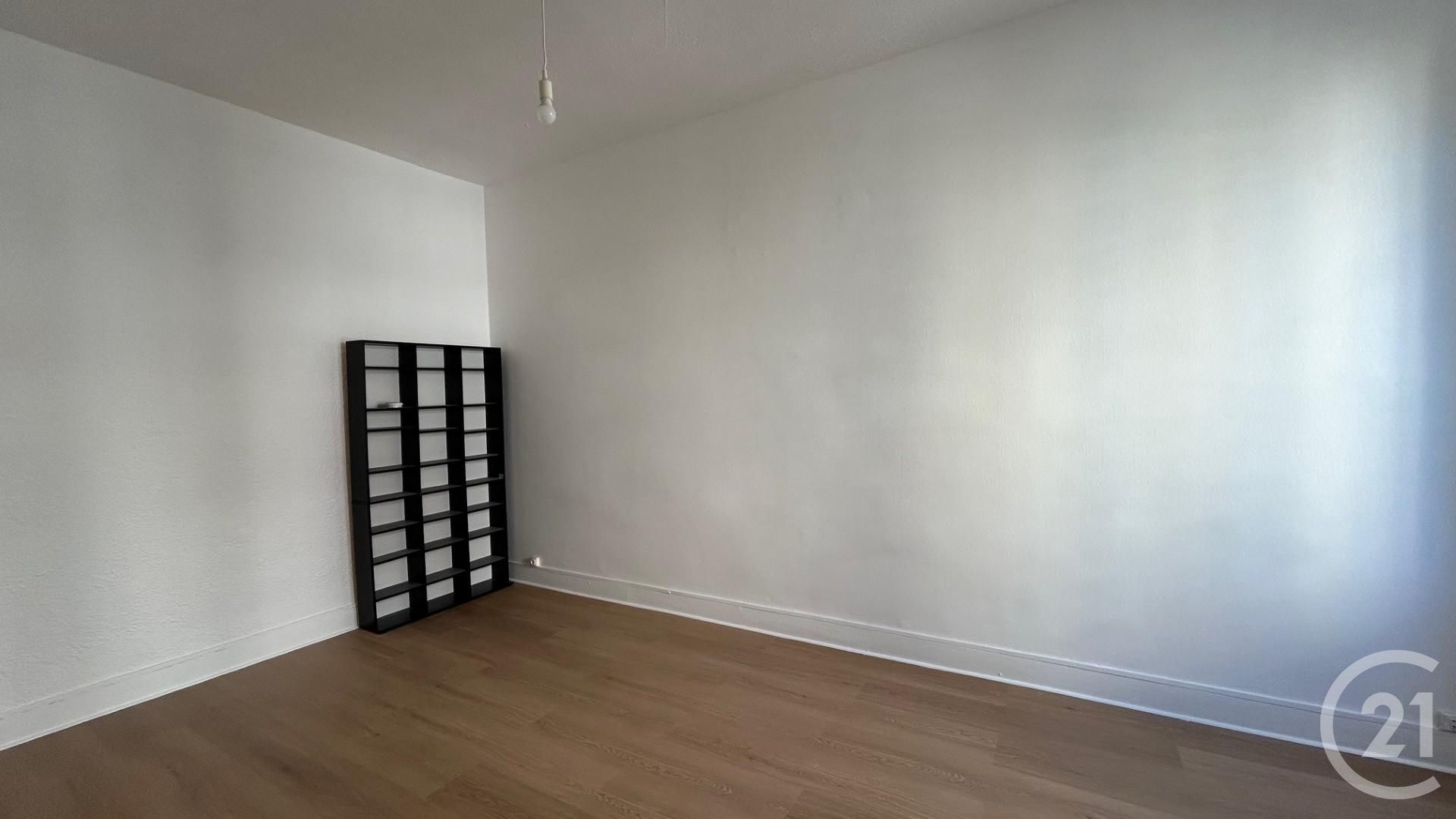 Flat Cours Tolstoï in Villeurbanne