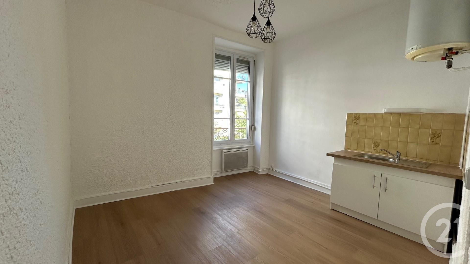 Flat Cours Tolstoï in Villeurbanne