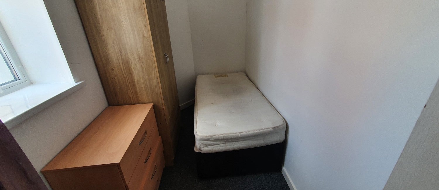 Flat Fanny Street in Cardiff