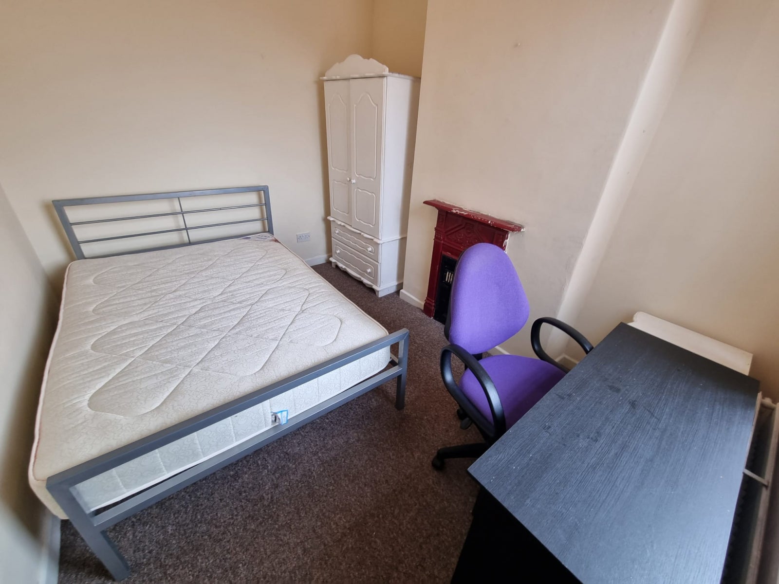 House Heald Place in Manchester