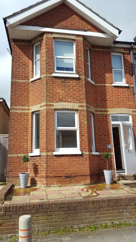 House Churchill Crescent in Poole