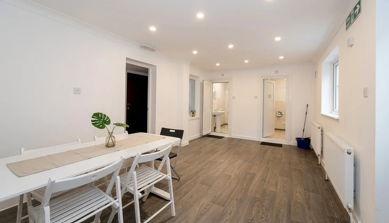Room Green Lane in Greater London
