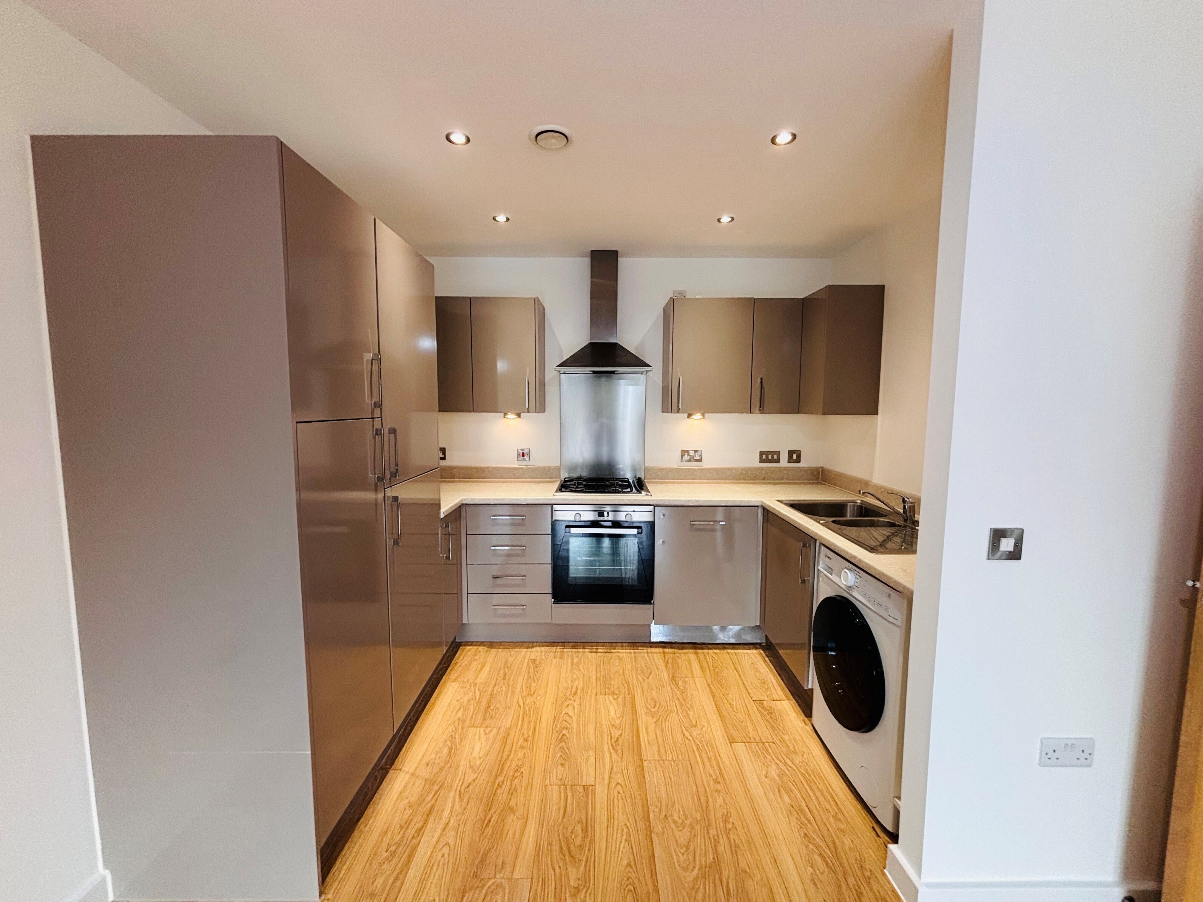 Flat Pevensey Avenue in Greater London