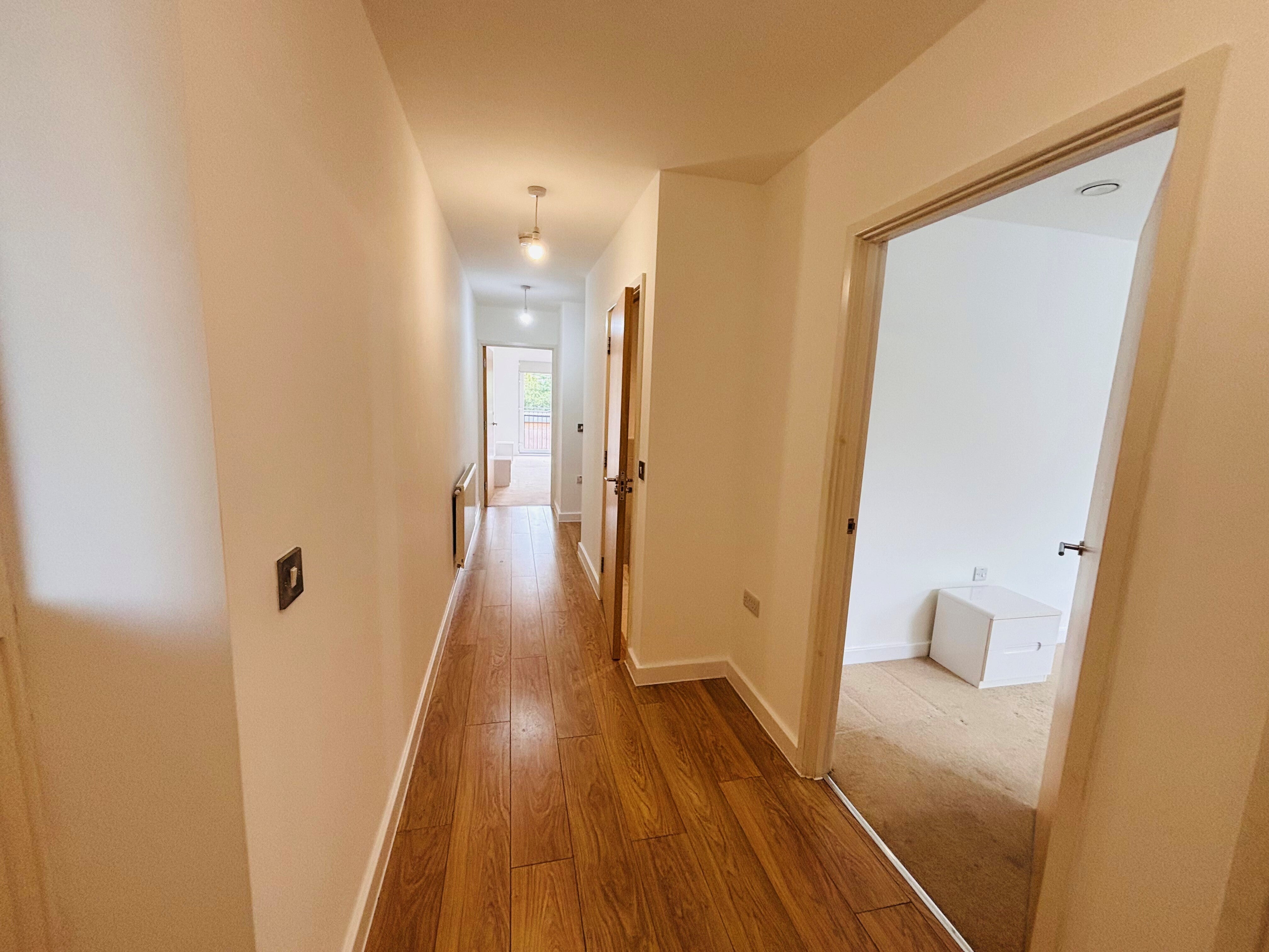 Flat Pevensey Avenue in Greater London