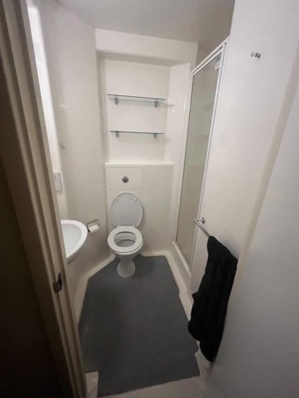 Room Pocock Street in Greater London