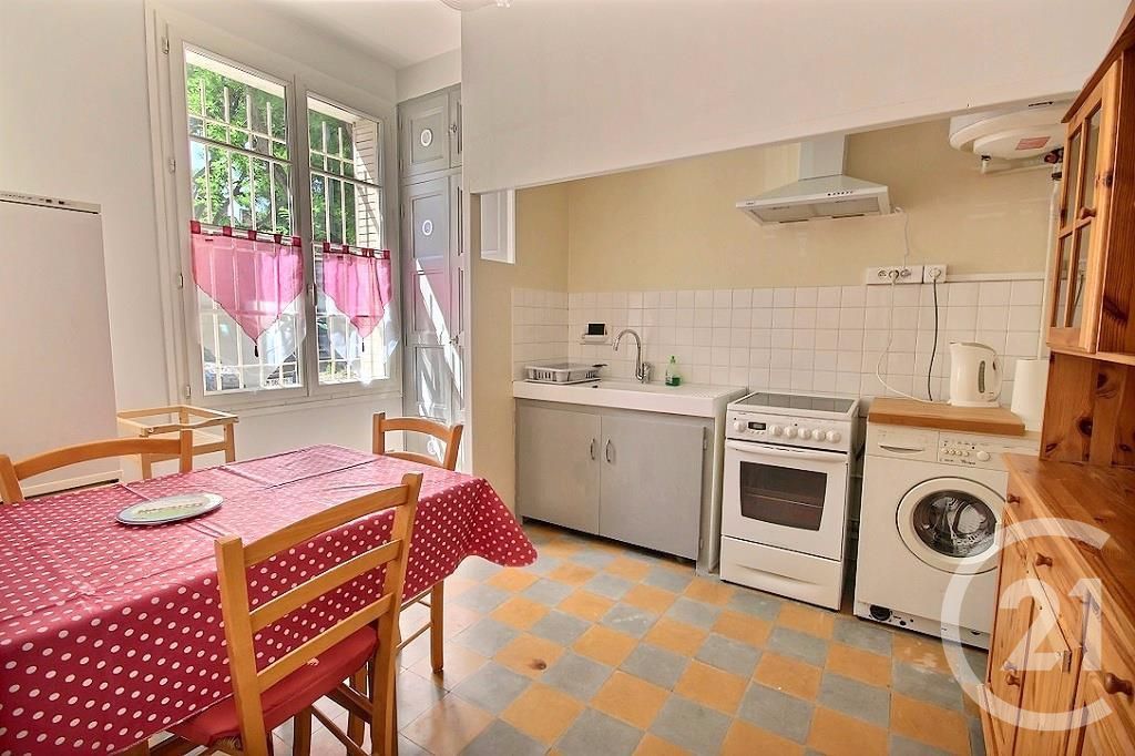 Flat Rue Paul Manivet in Avignon
