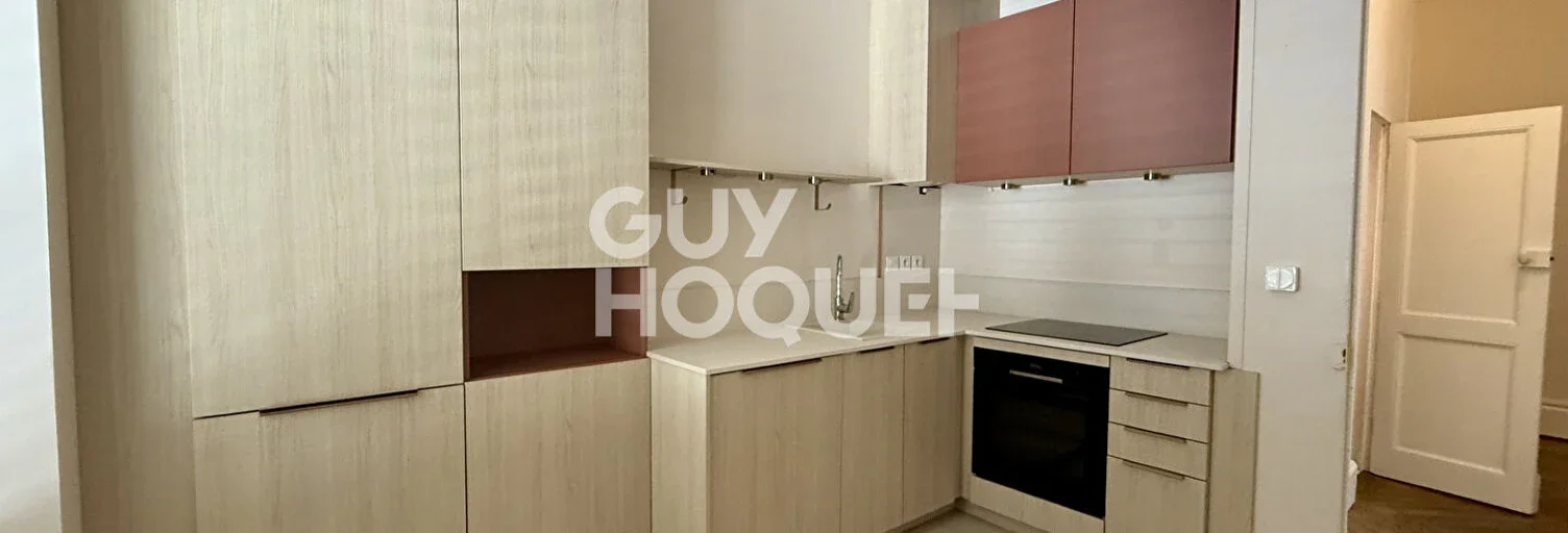 Flat Place Jules Guesde in Lyon