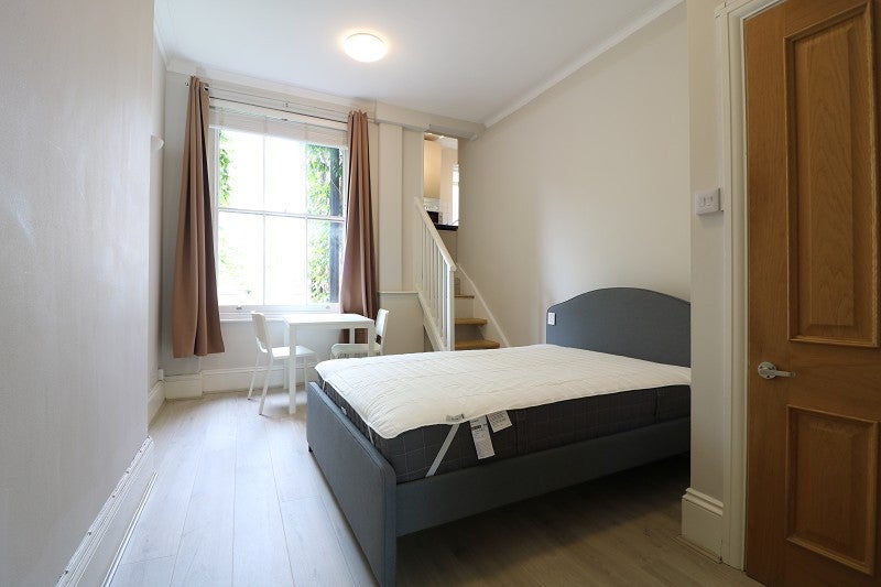 Flat Talbot Road in City of Westminster