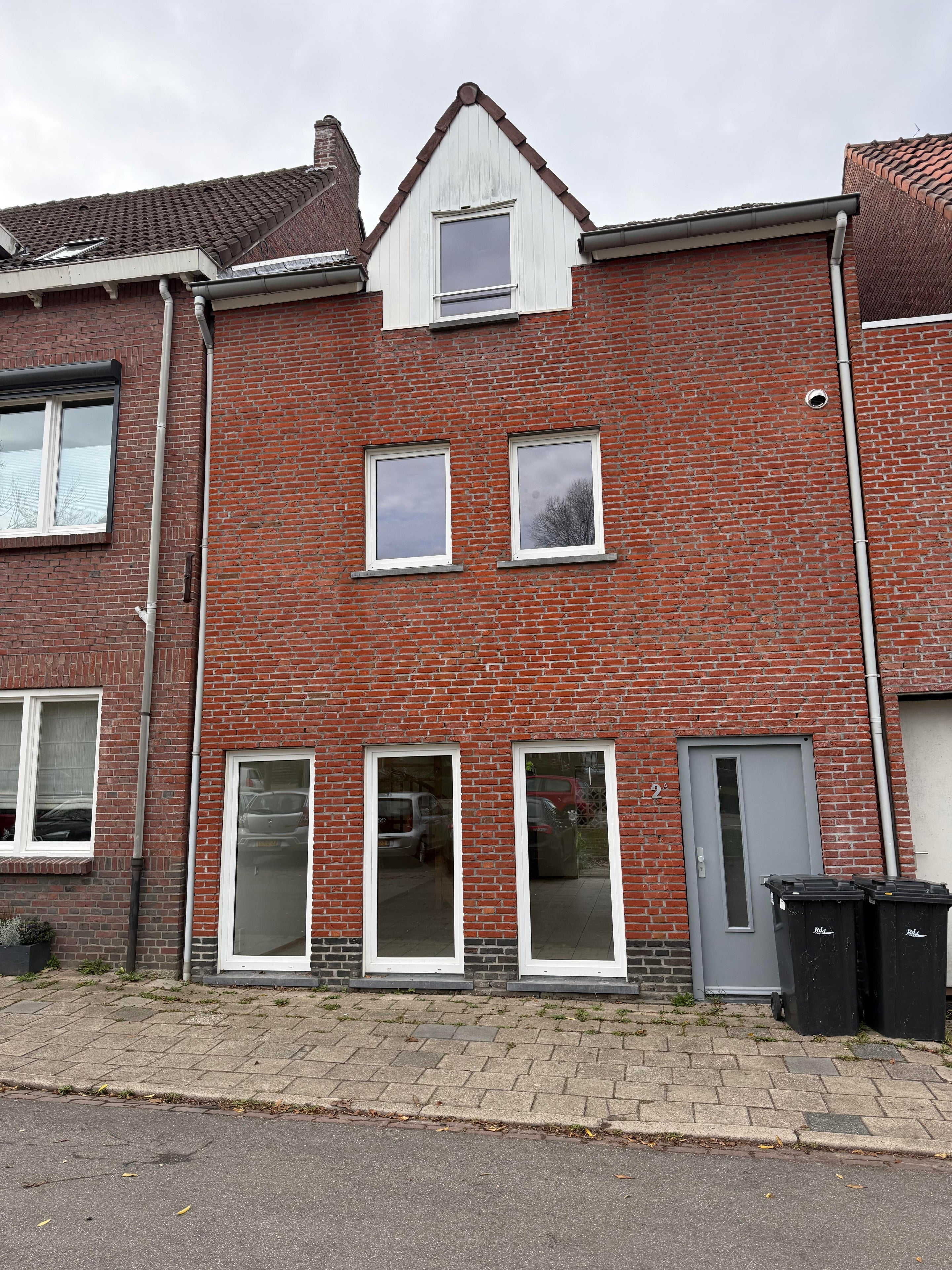 Huis Essenstraat 2 A in Brunssum