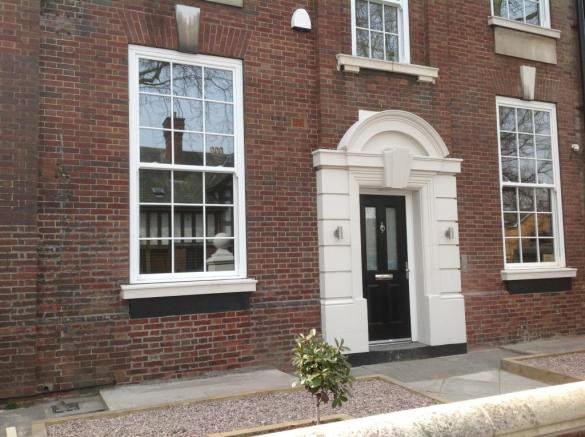 House Ballbrook Avenue in Manchester