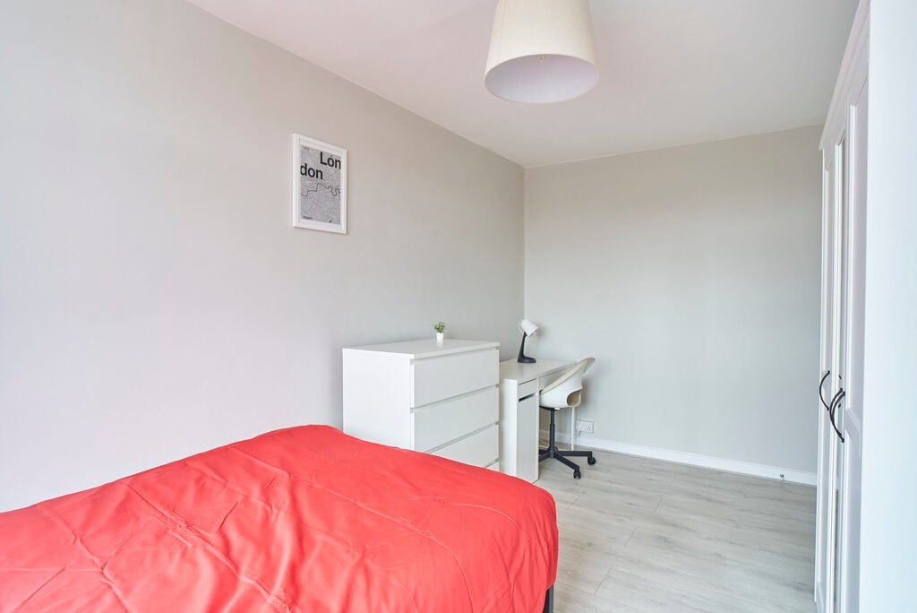 Room Weymouth Terrace in Greater London