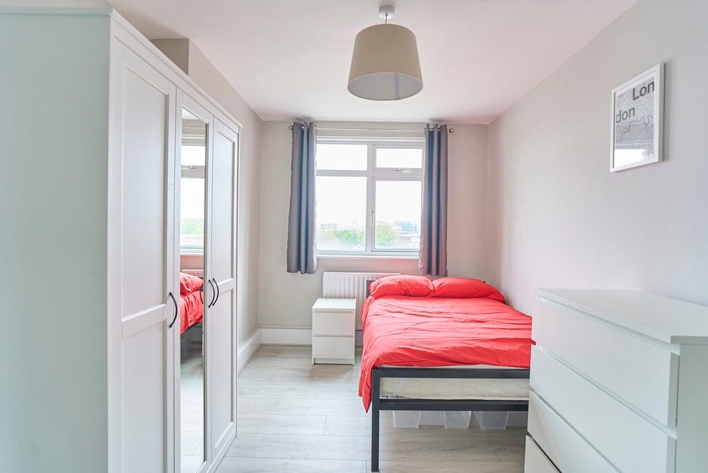 Room Weymouth Terrace in Greater London
