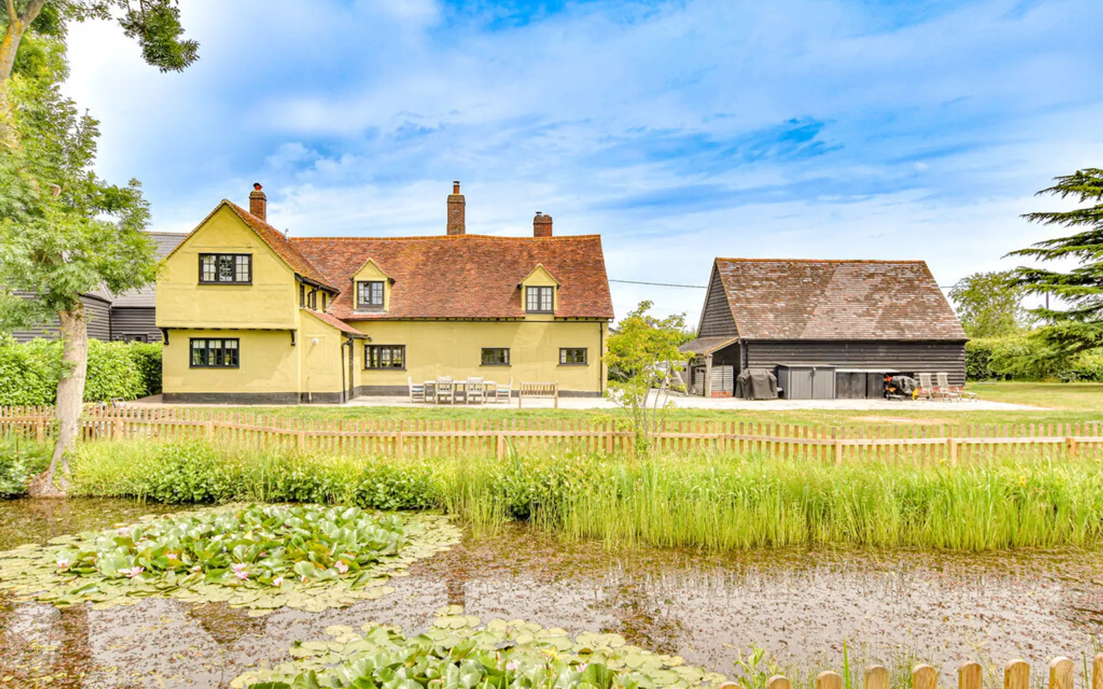 House Bakers Lane in Uttlesford