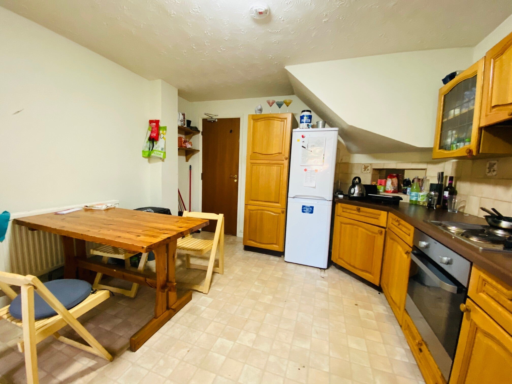 Flat Berkeley Close in Southampton