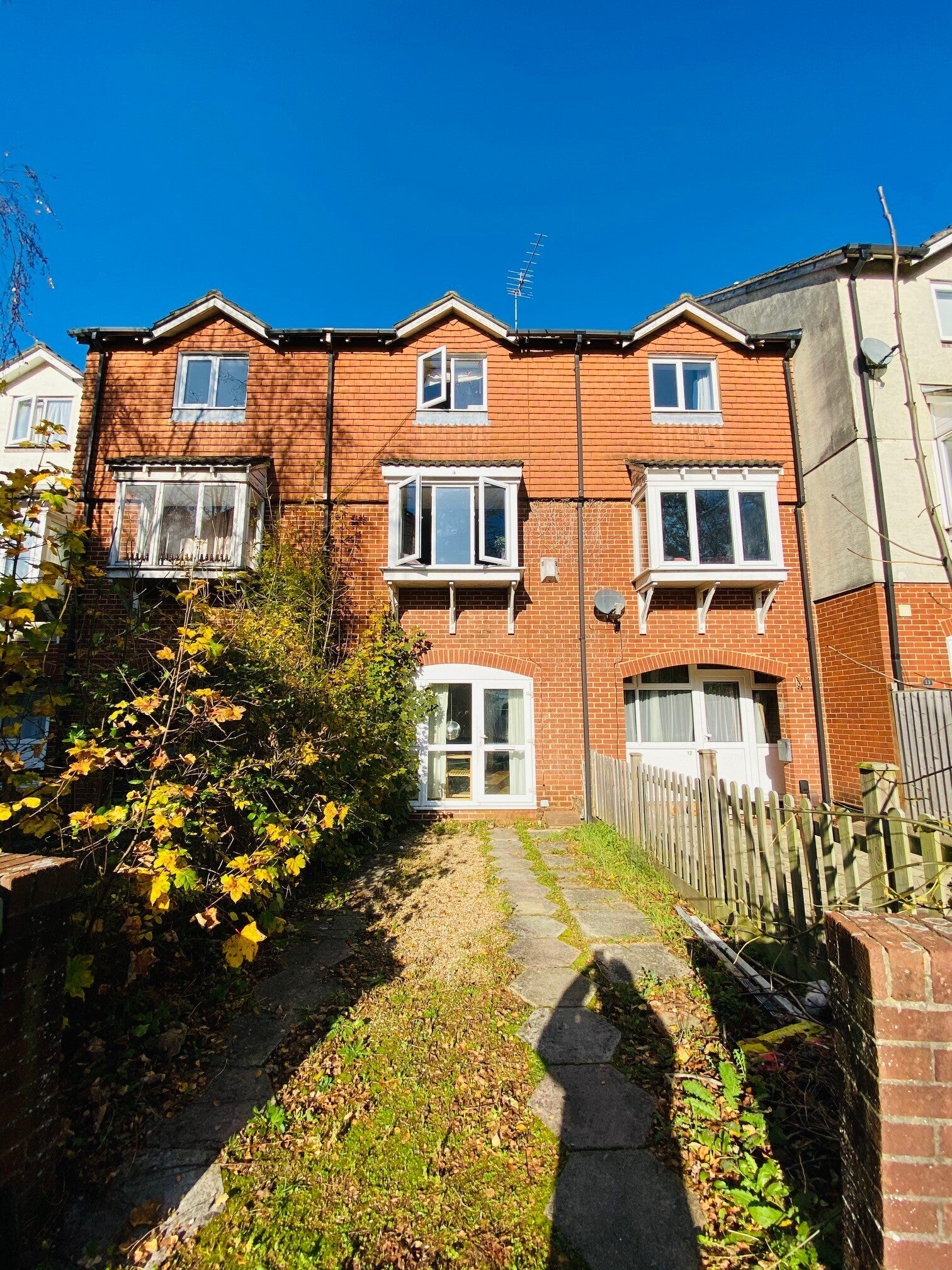 Flat Berkeley Close in Southampton
