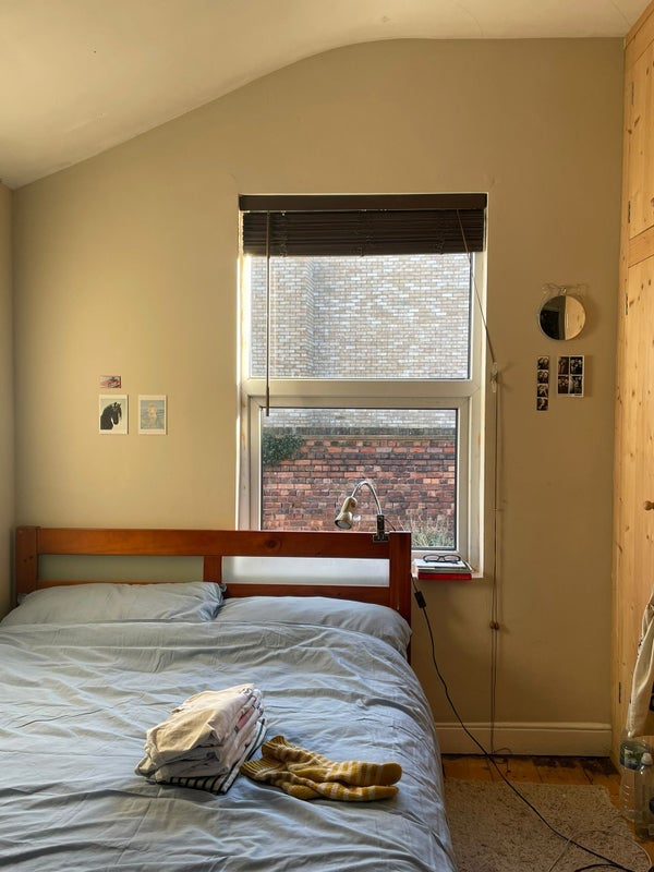 Room Felix Road in Bristol