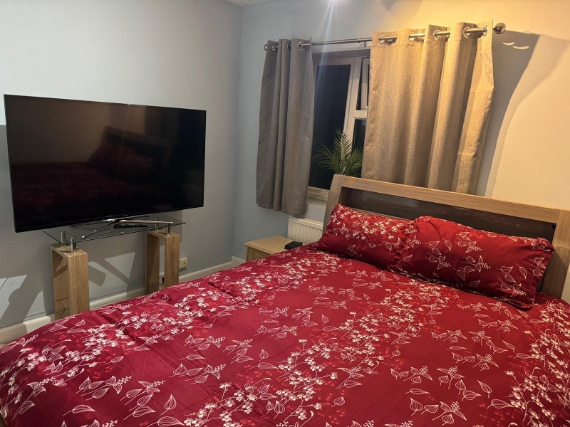 Room Graywood Court in Greater London