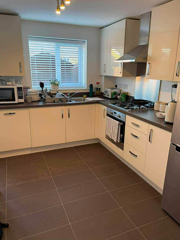 Room Martensen Drive in Liverpool