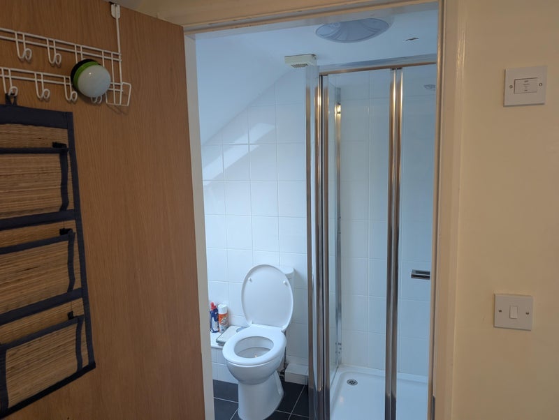 Room Besford Close in Manchester
