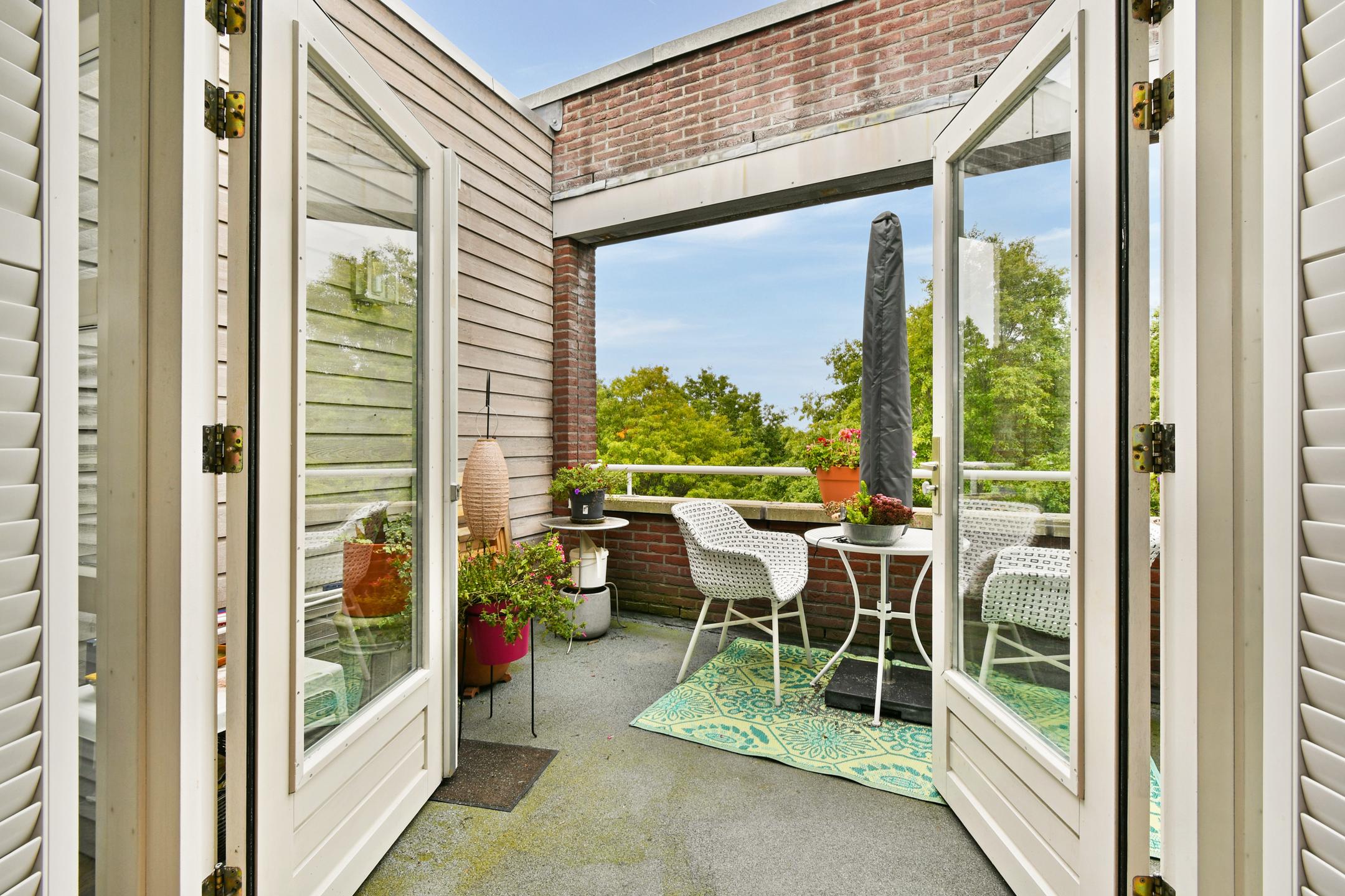 Appartement te koop: Oostakkerstraat 75, Amsterdam