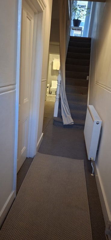 Flat Newark Street in Greater London