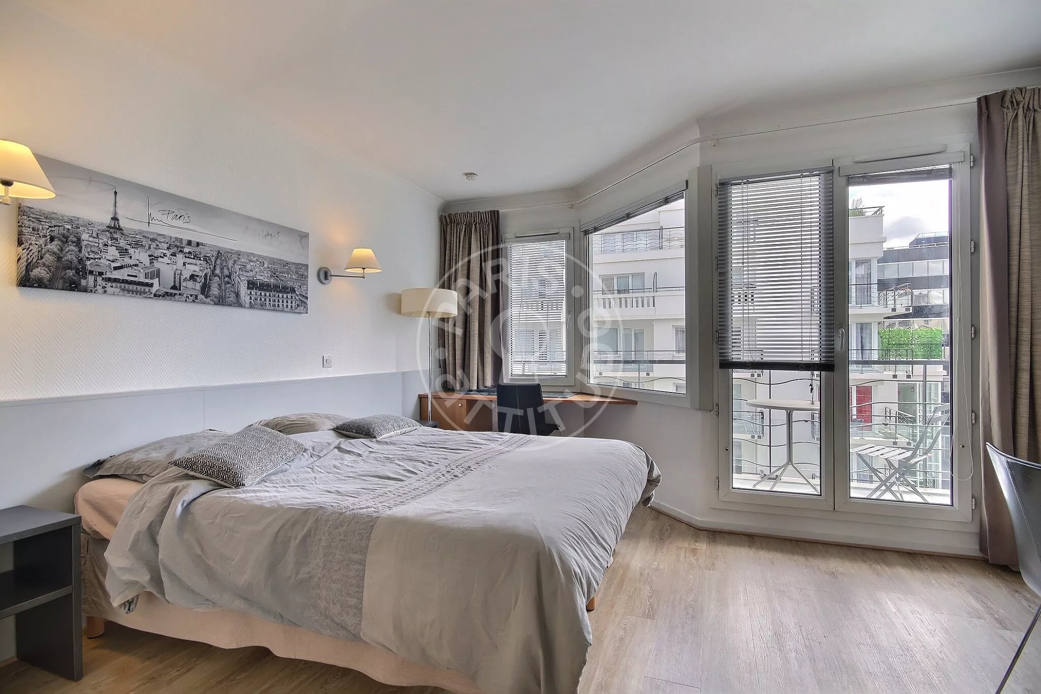 Appartement Rue Eliane Jeannin-Garreau à Paris