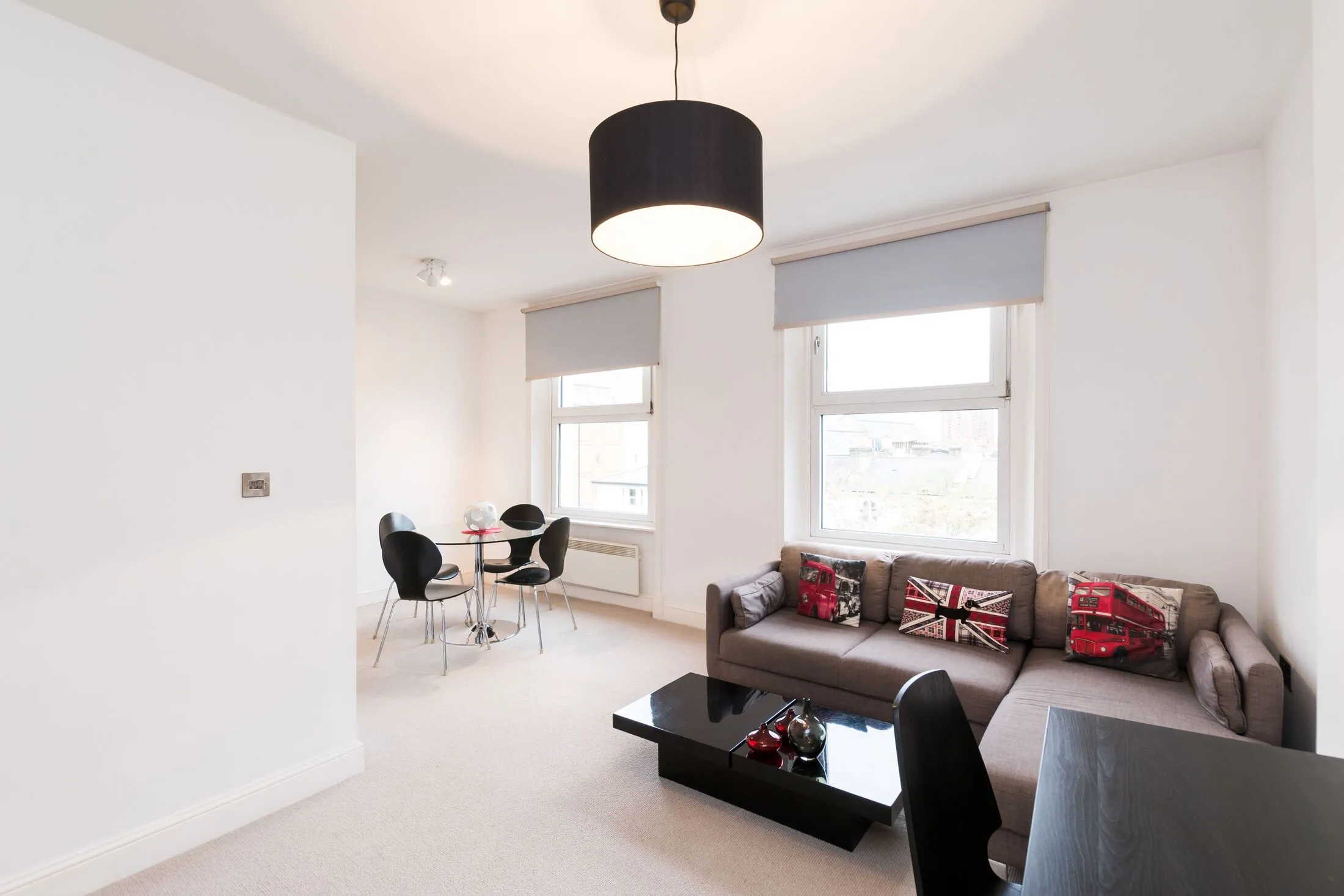 Flat Fulham Road in Greater London
