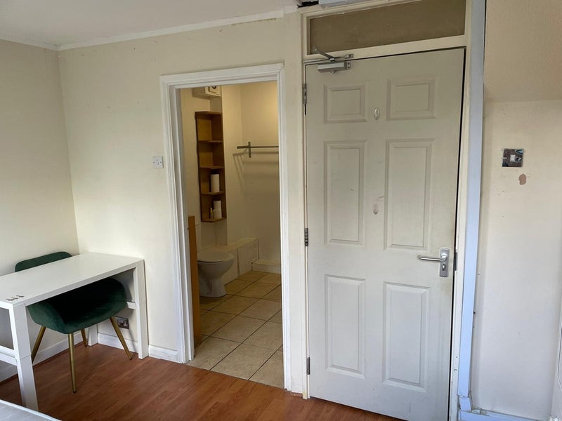Room Penrith Close in Greater London