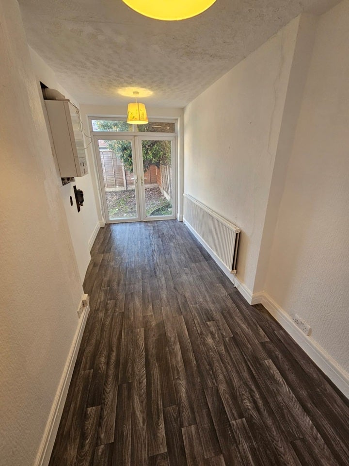 House Briarwood Avenue in Tameside