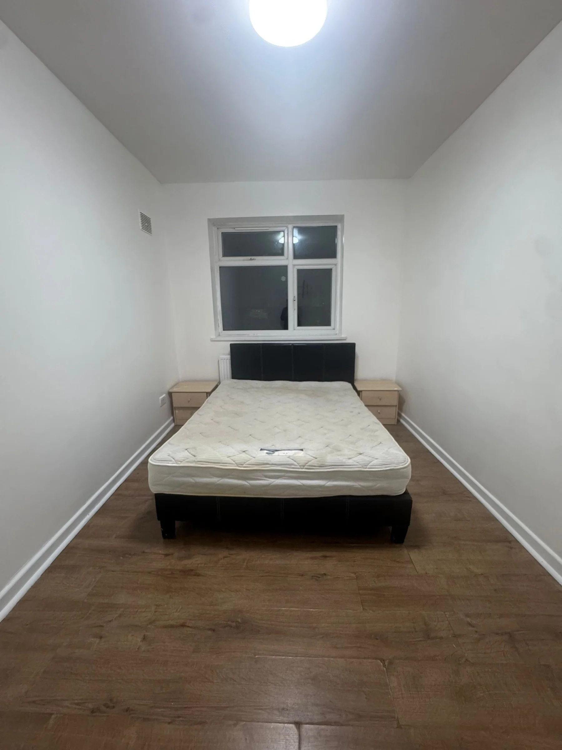 House Allenby Road in Greater London