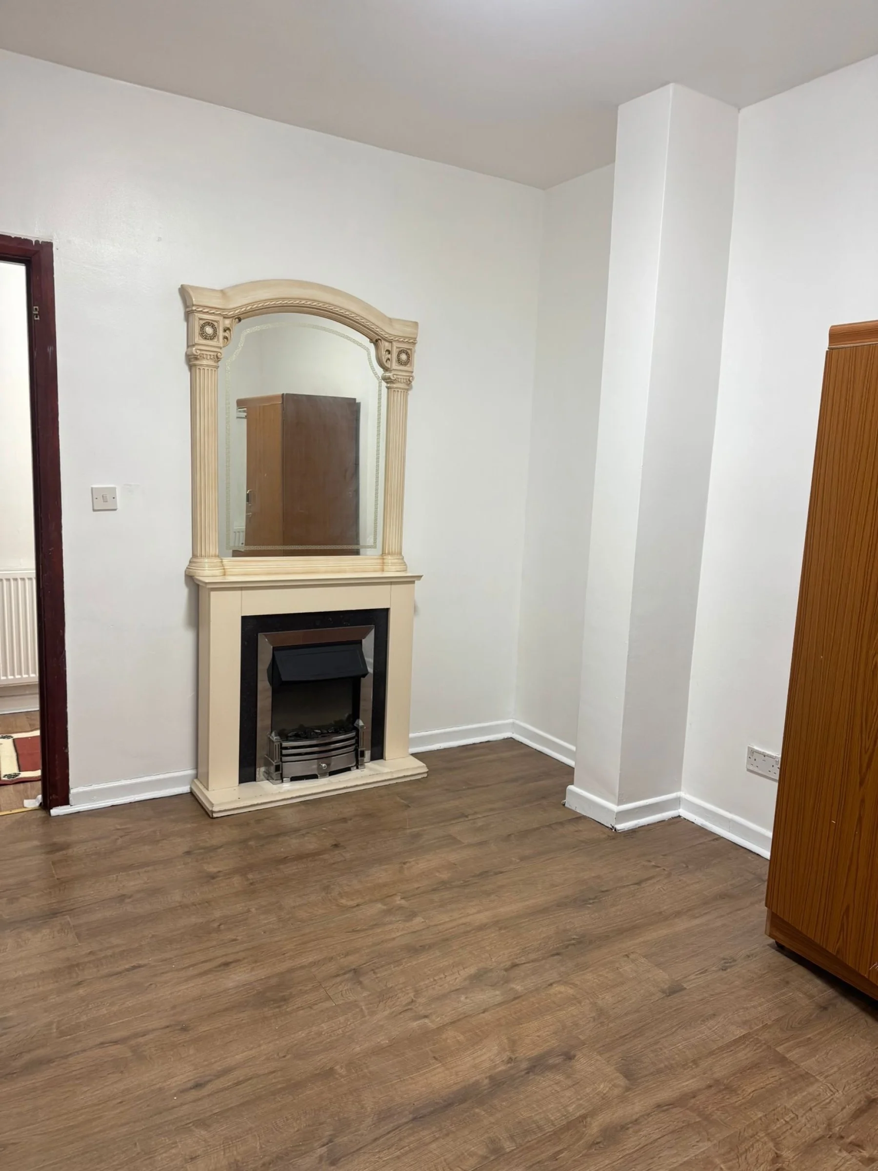 House Allenby Road in Greater London
