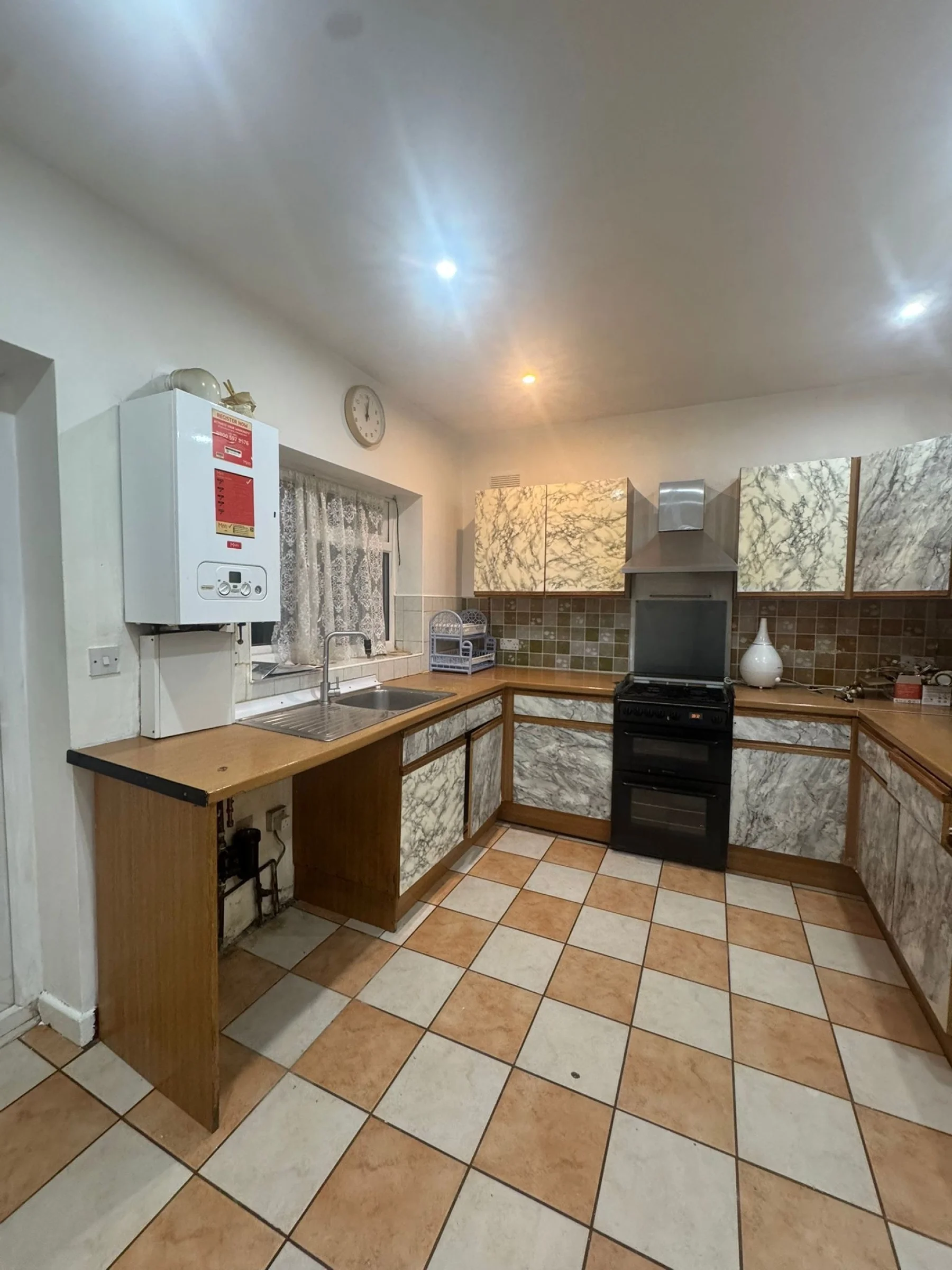 House Allenby Road in Greater London