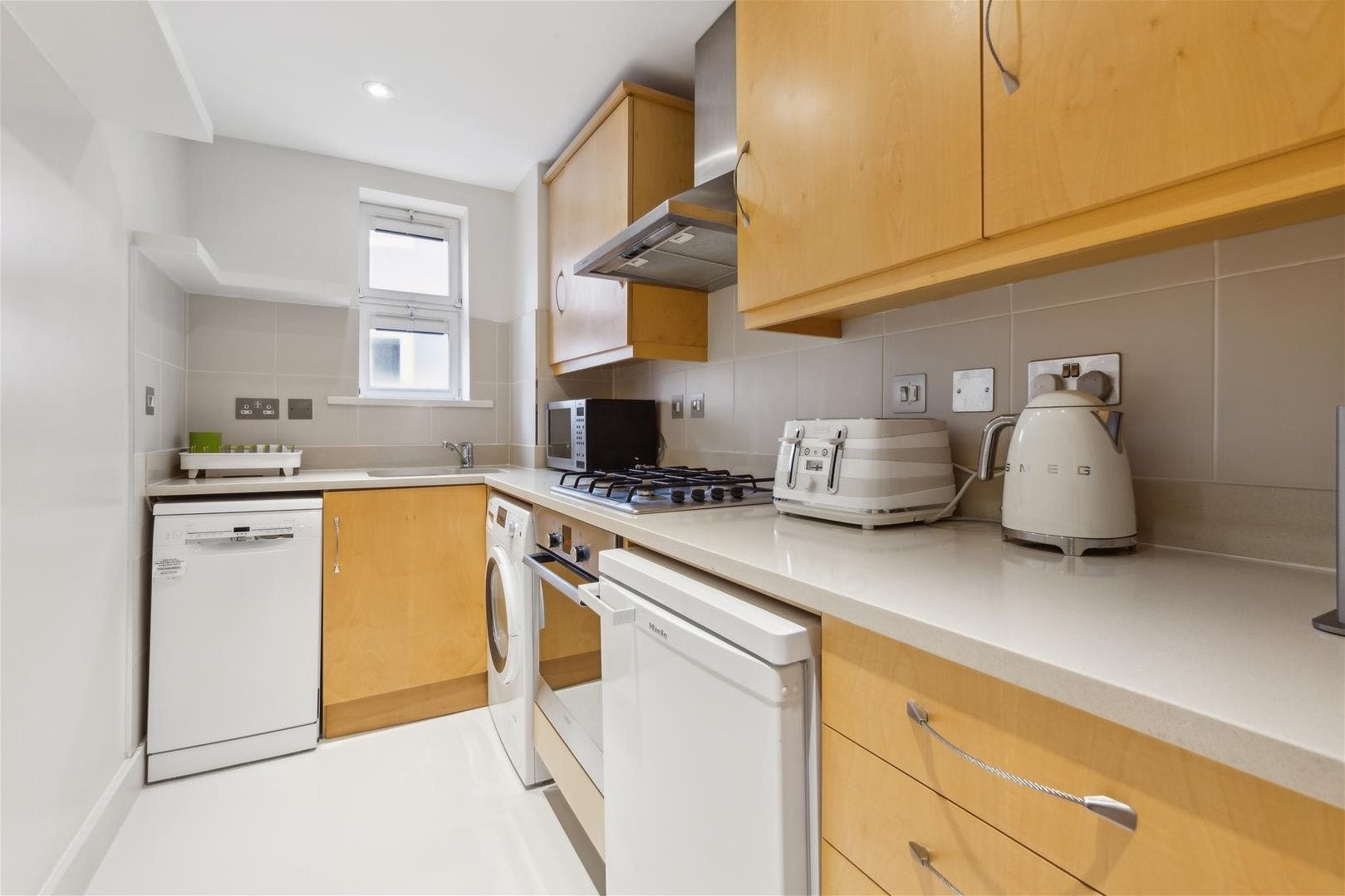 Flat Brompton Road in Greater London