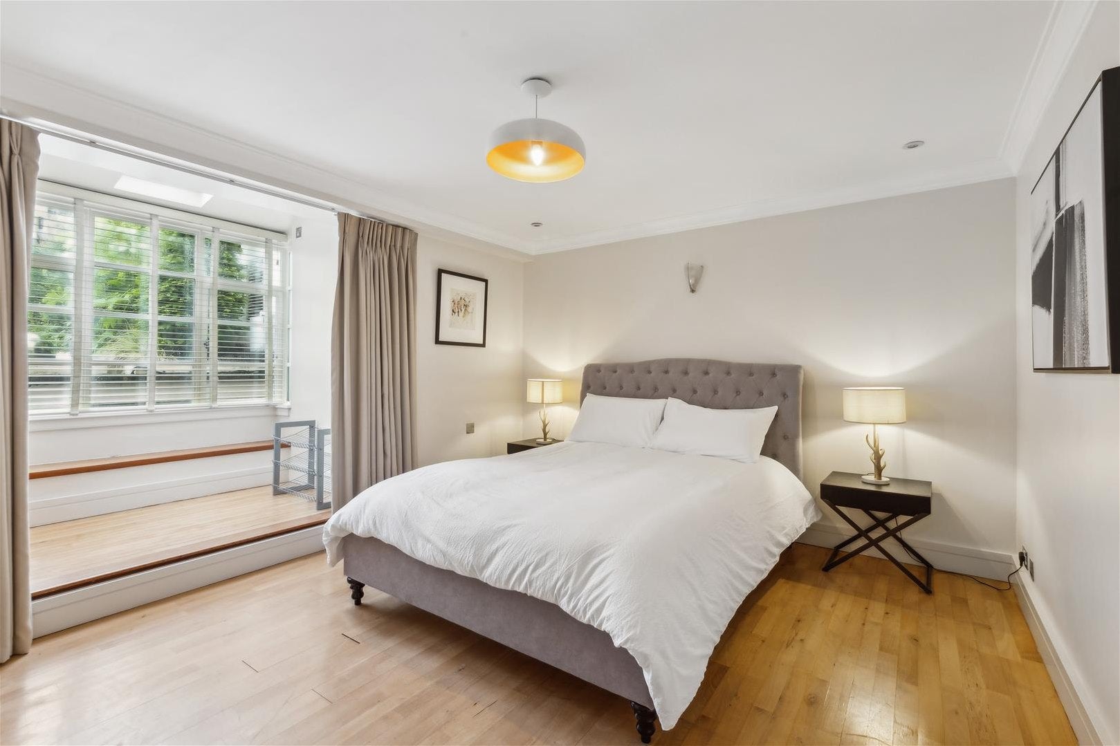 Flat Brompton Road in Greater London