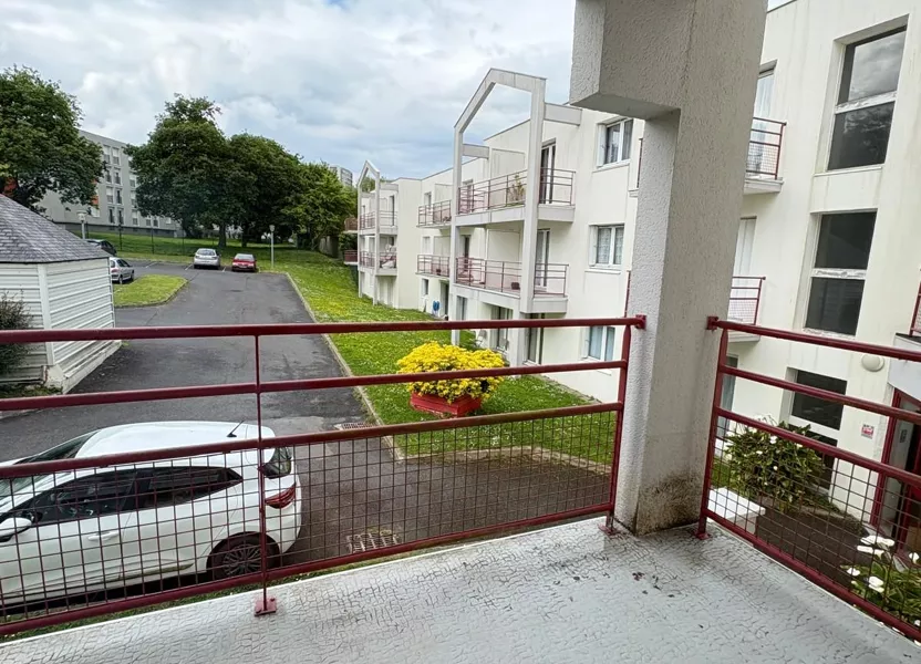 Flat Rue Cuirassé Bretagne in Brest