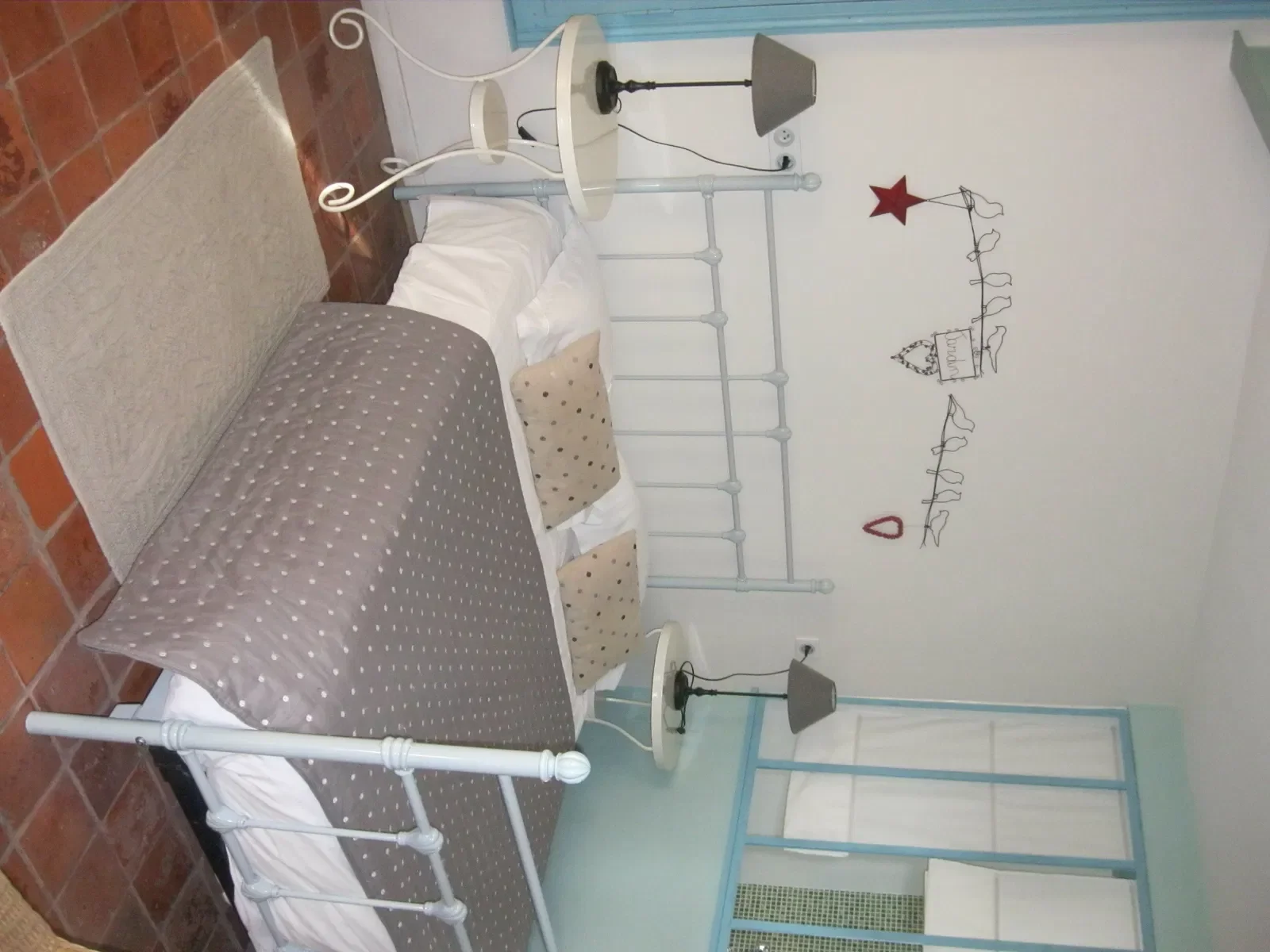 Chambre Rue des Linières à Prisches