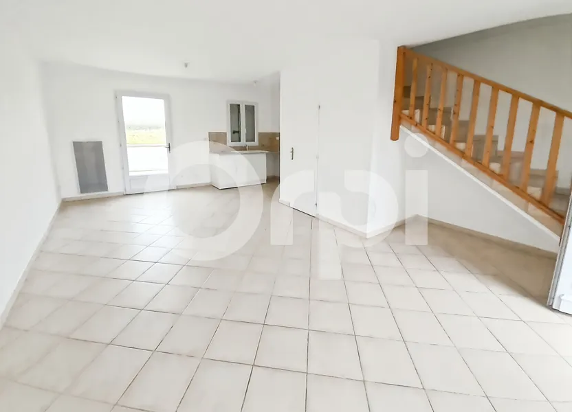 Maison D 84 à Ver-sur-Launette