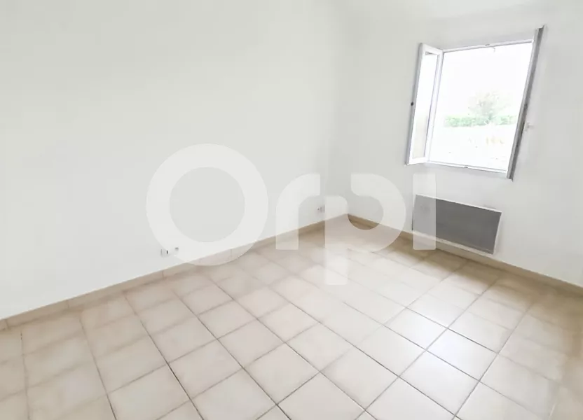 Maison D 84 à Ver-sur-Launette