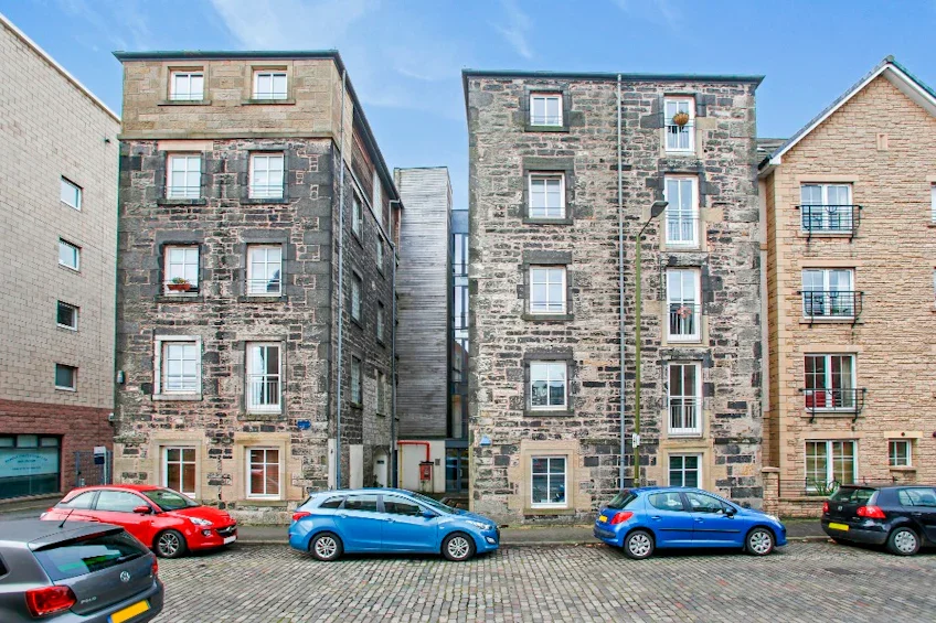 Flat Portobello High Street in City of Edinburgh